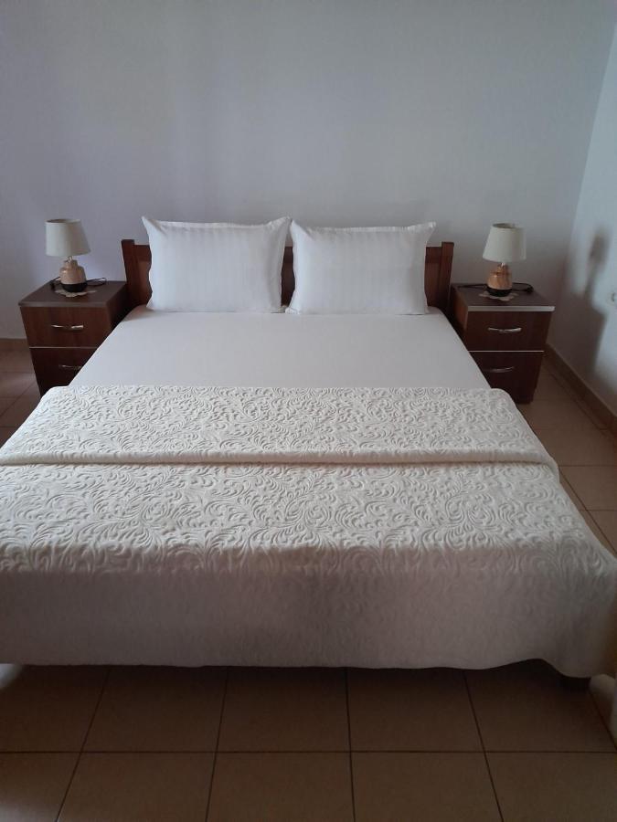 Bujtina Ahmetaj Vila Valbonne Exterior foto