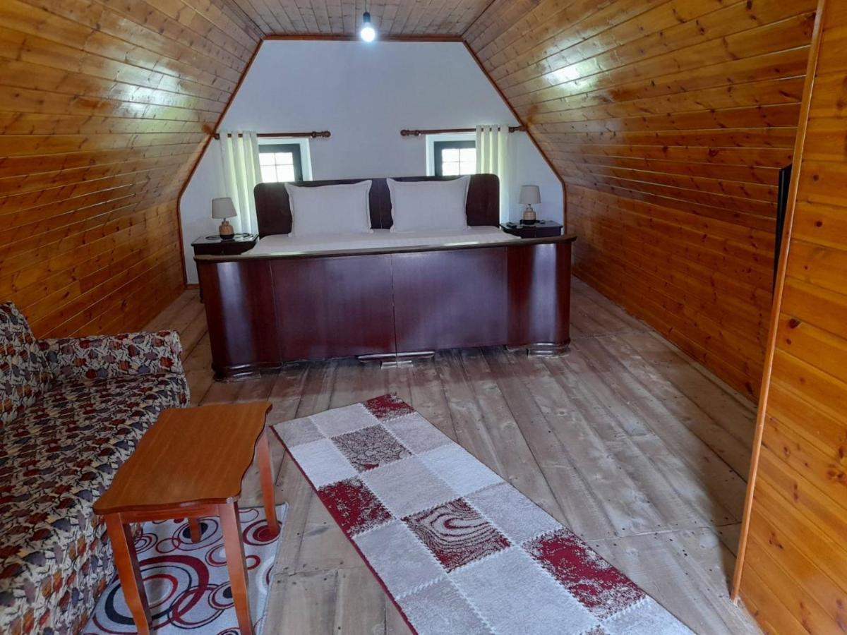 Bujtina Ahmetaj Vila Valbonne Exterior foto