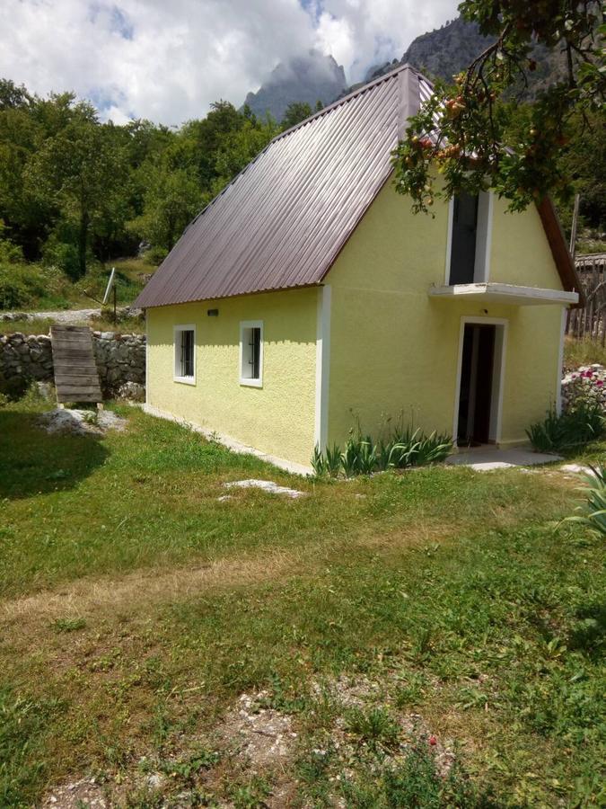 Bujtina Ahmetaj Vila Valbonne Exterior foto